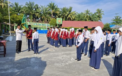 Pelantikan dan Serah Terima Jabatan OSIM MTsN 2 Mukomuko Periode 2025–2026 Berlangsung Khidmat
