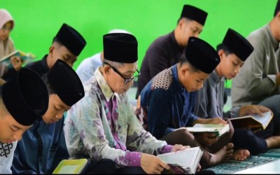 MTsN 2 Mukomuko Turut Berpartisipasi Sukseskan Program Indonesia Khataman Al-Qur‘an 2025