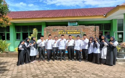 TINJAU PELAKSANAAN AM, TIM MONEV KANWIL KEMENAG BENGKULU KUNJUNGI MTsN 2 MUKOMUKO