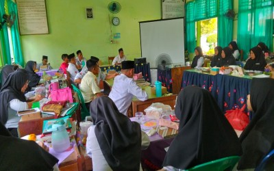 MTsN 2 Mukomuko Gelar Rapat Persiapan Ujian Semester Ganjil Tahun Pelajaran 2025/2026
